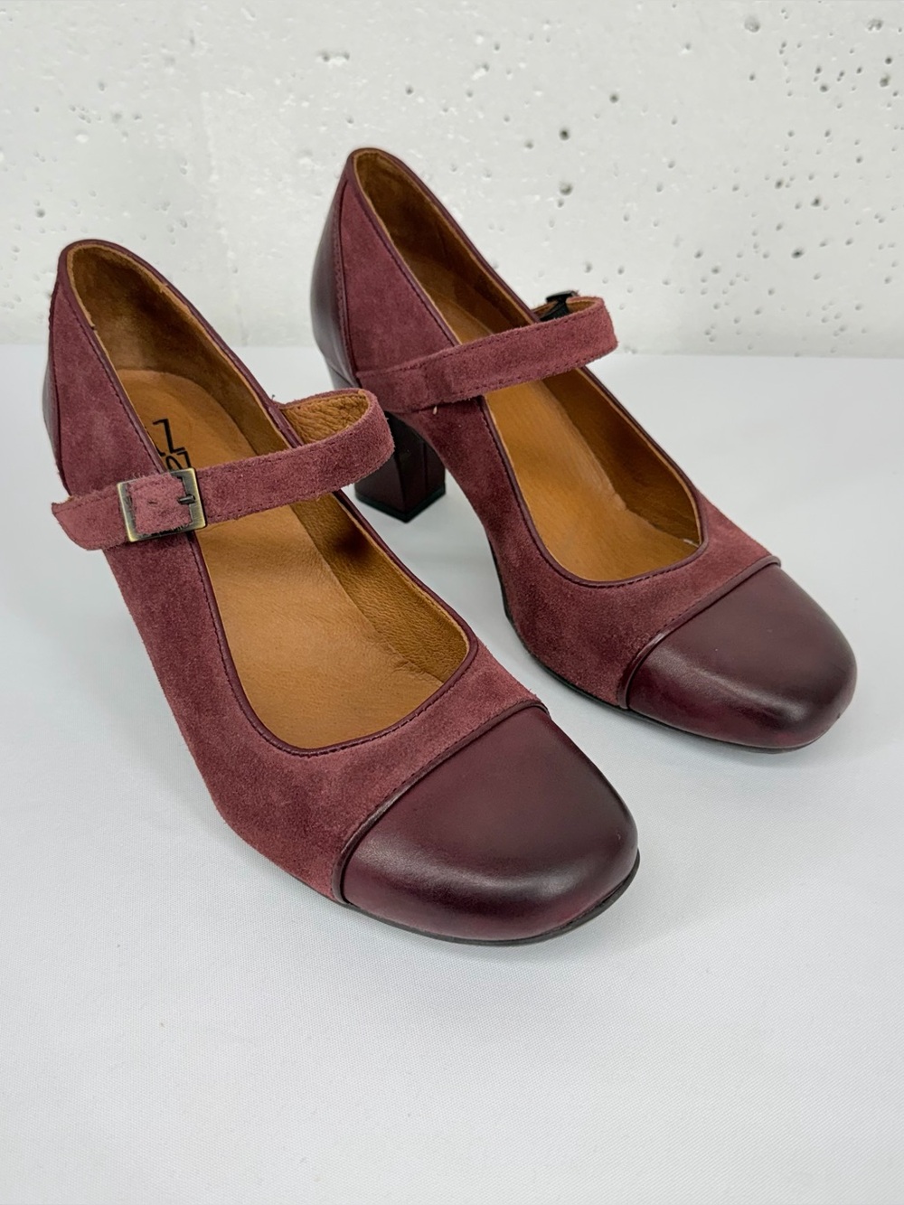 Miz Mooz Women’s size 40 Hila Maroon Leather & Suede Block Heels